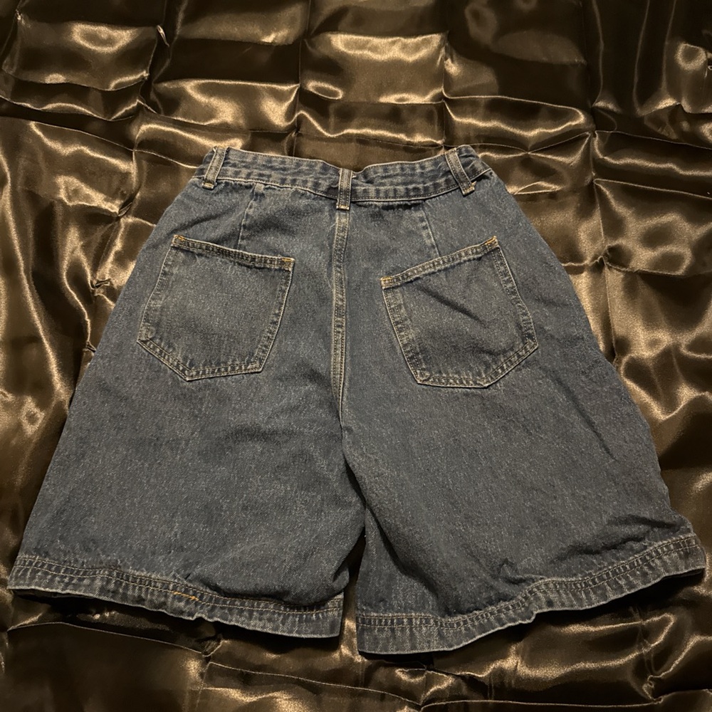 Stylish Blue Denim Women's Jean Shorts
